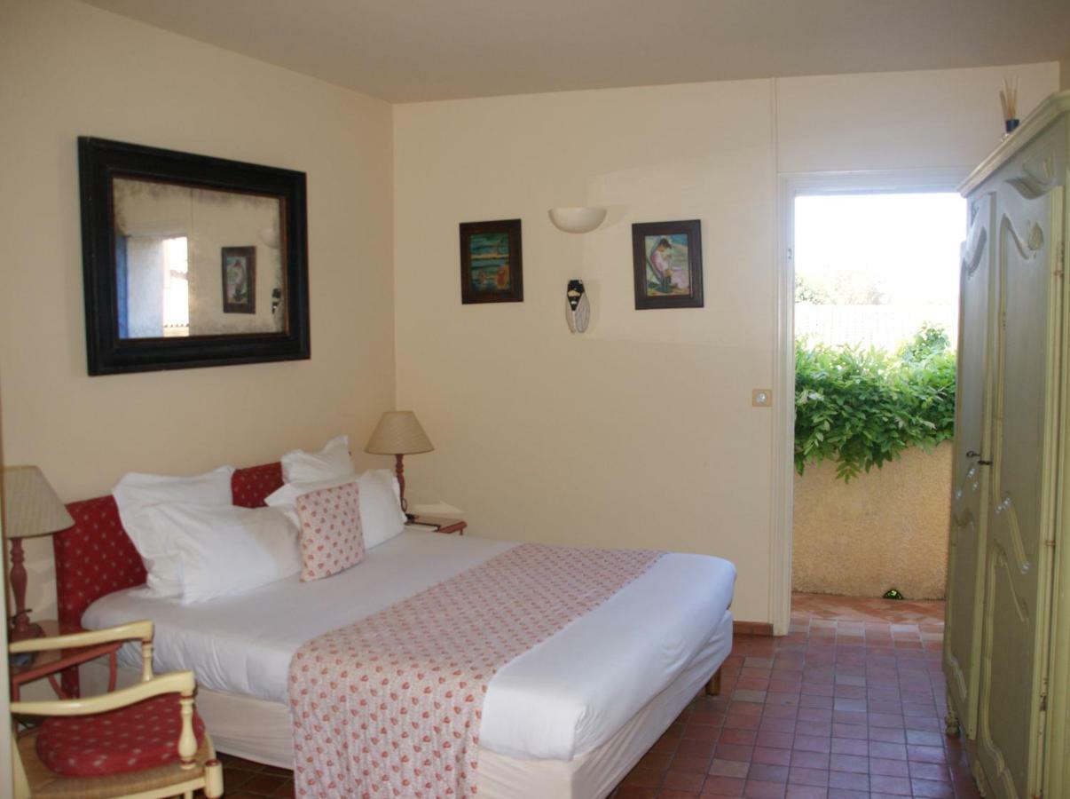 Auberge Des Glycines Porquerolles Exterior foto